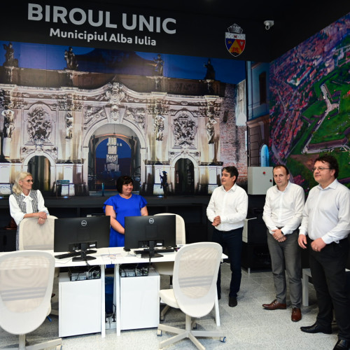 Primăria Alba Iulia a deschis un birou unic de interactiune cu cetățenii în Carolina Mall