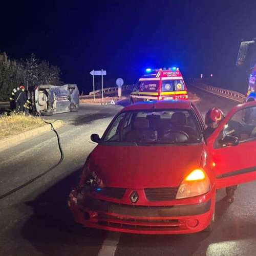 Accident rutier la Sibot, cu două mașini implicate