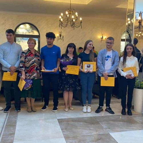 Premiati peste 150 de elevi olimpici la Aiud