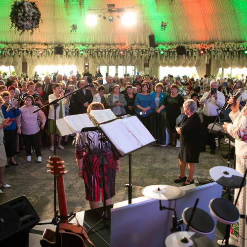 Irina Loghin a susținut un concert dedicat seniorilor la Sebeș