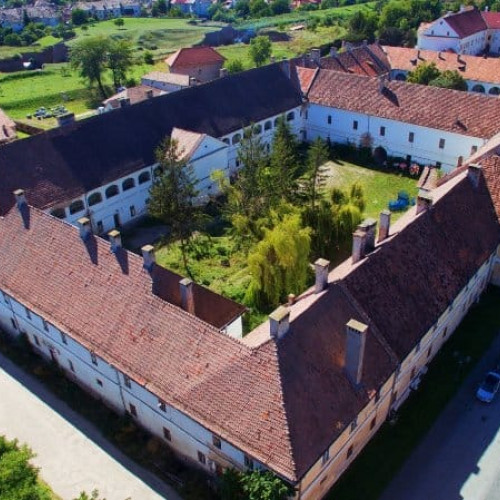 Primăria Alba Iulia continuă modernizarea Palatului Principilor din Cetatea Alba Carolina