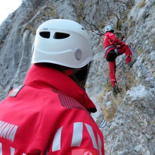 Intervenție Salvamont Alba pentru recuperarea alpinistilor blocați în Cheile Aiudului
