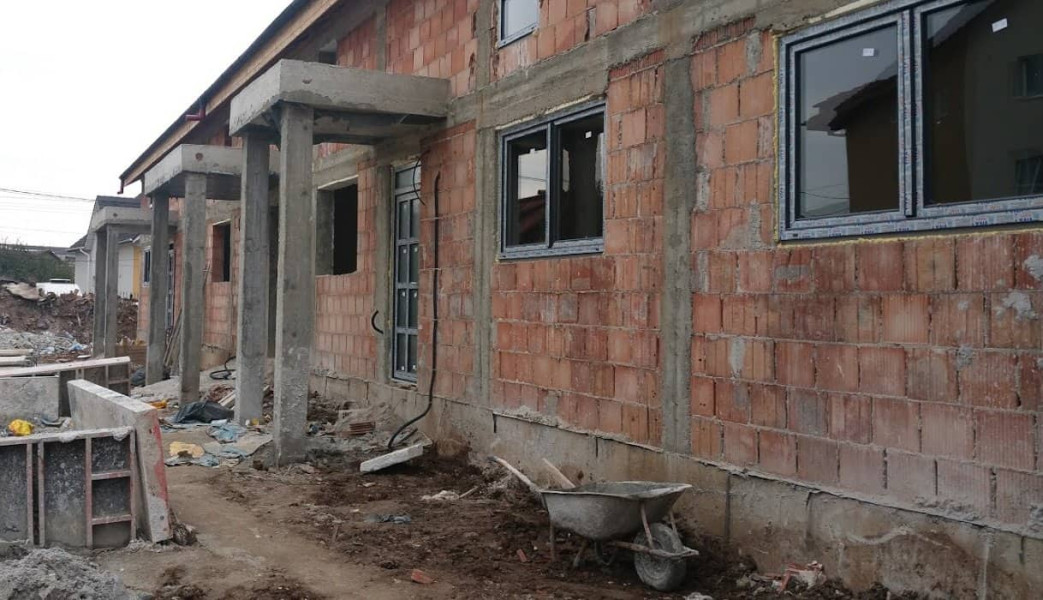 Managerii români prevăd o creștere a prețurilor în construcții până în decembrie 2024