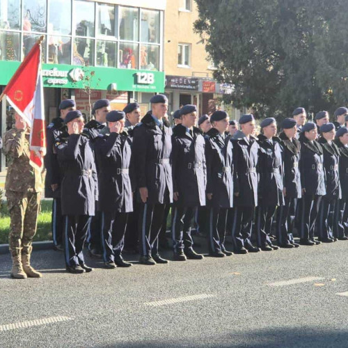 Colegiul Național Militar &quot;Mihai Viteazul&quot; Alba Iulia sărbătorește 105 ani de la înființare