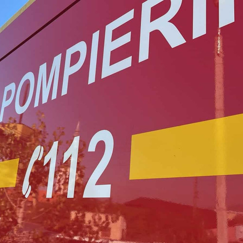 Incendiu în localitatea Sâncrai: pompierii au intervenit rapid