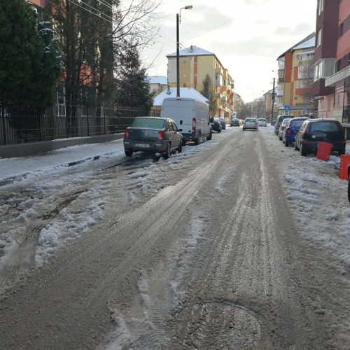 Serviciul de salubrizare și deszăpezire din Alba Iulia va fi concesionat prin negociere directă