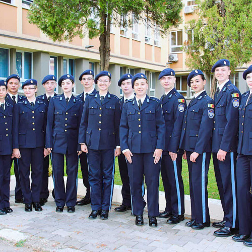 Miss și Mister Popularitate - Balul Bobocilor 2024 la Colegiul Național Militar &quot;Mihai Viteazul&quot; din Alba Iulia