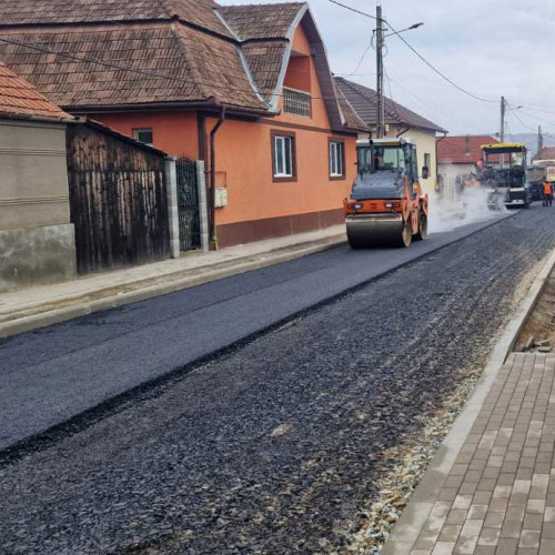 Detalii despre investițiile în grădinița din centru și lucrările pe strada Mihail Kogalniceanu