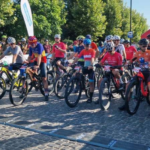 Cursa de Biciclete Alba Carolina se Reîntoarce în 2024: Dată și Anunțuri Oficiale de la Organizatori