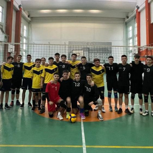 Derby local la Alba Iulia: Elevii de la Militar au învins colegii de la HCC în meciul de volei