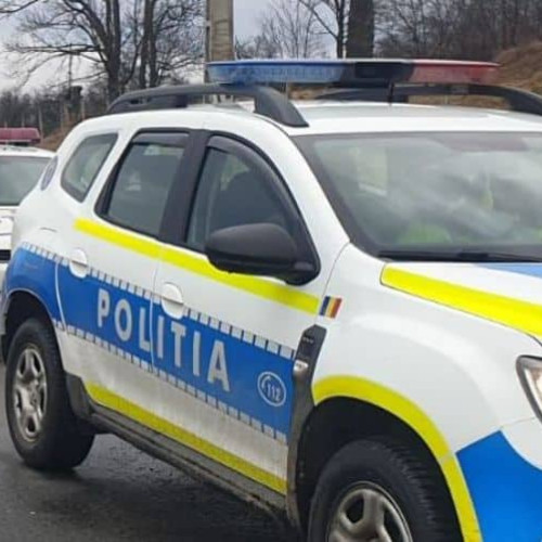 Poliția verifică autovehicule și persoane în Alba - Amenzi de 24.000 de lei și permise reținute