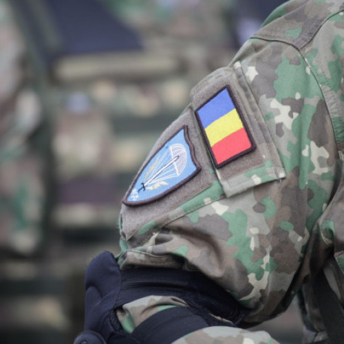 Românii susțin creșterea cheltuielilor pentru apărare, conform unui sondaj