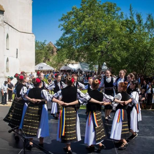 festivalul &quot;cultura pentru cultura&quot; 2025 începe la Cetatea Greavilor din Garbova
