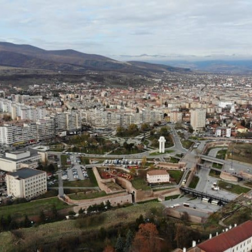bărbat din alba iulia va fi judecat pentru gest grotesc în spatiul public