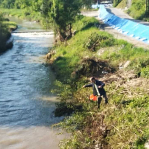 Situație de urgență la Praid din cauza salinității crescute a apelor râului Tarnava Mica