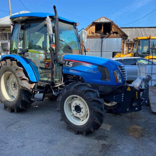 Primăria Mogoș achiziționează un tractor multifuncțional. Detalii despre preț și utilizare