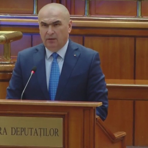 Bolojan: titularii din Educație nu-și pierd locurile de muncă, nu li se taie din salarii. Se reorganizează bursele