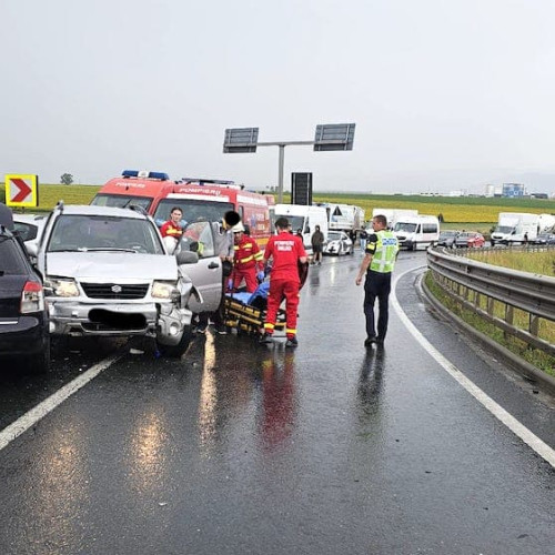 Șofer din Alba, rănit într-un accident rutier în Sibiu. Cum s-a petrecut accidentul în care au fost implicate trei autoturisme