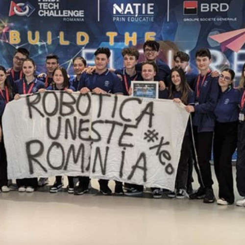 Echipa de robotică a Colegiului HCC din Alba Iulia, calificată la etapa națională FIRST Tech Challenge