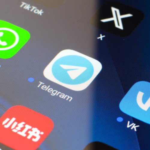 Rusia a interzis parțial apelurile prin WhatsApp și Telegram. Cum își justifică autoritățile decizia