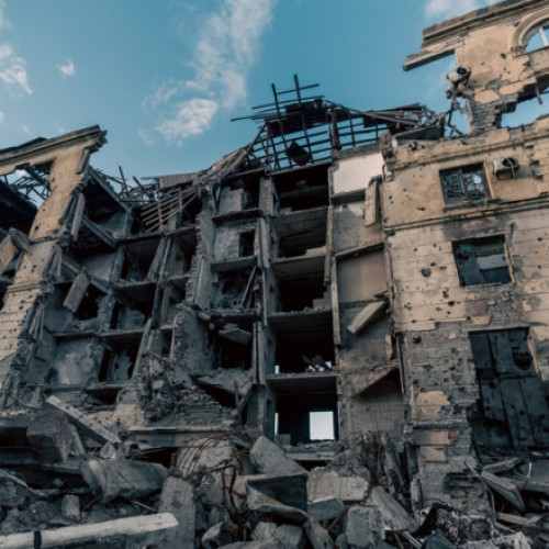 „Un război al roboților”. Estul Ucrainei s-a transformat în teritoriul bombelor planante, rachetelor și dronelor kamikaze ale Rusiei