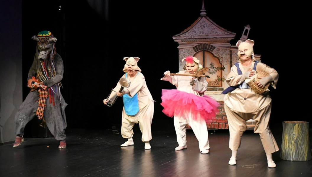 Teatrul de Păpuși „Prichindel” din Alba Iulia participă la festivalul Stradal WonderPuck Cluj-Napoca