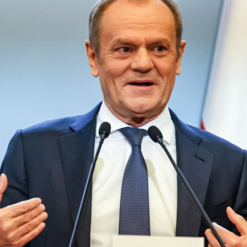 UE laudă planul noului guvern Tusk pentru restabilirea statului de drept și eliberarea fondurilor irosite de la Uniunea Europeană.