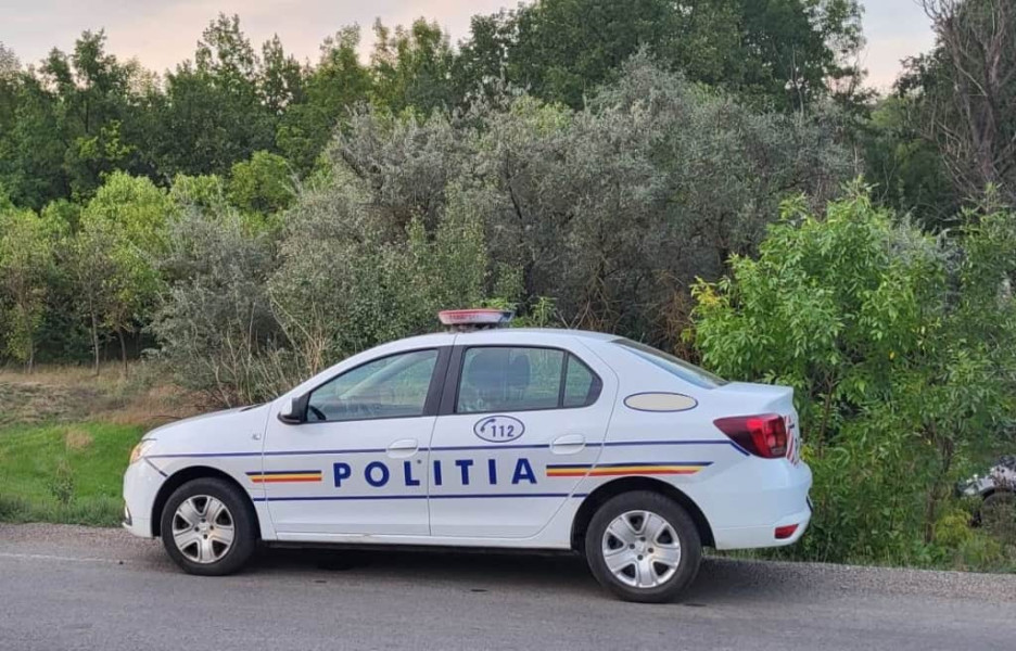 Accident grav la Ocna Mureș: autobasculanta s-a răsturnat, un șofer a fost rănit