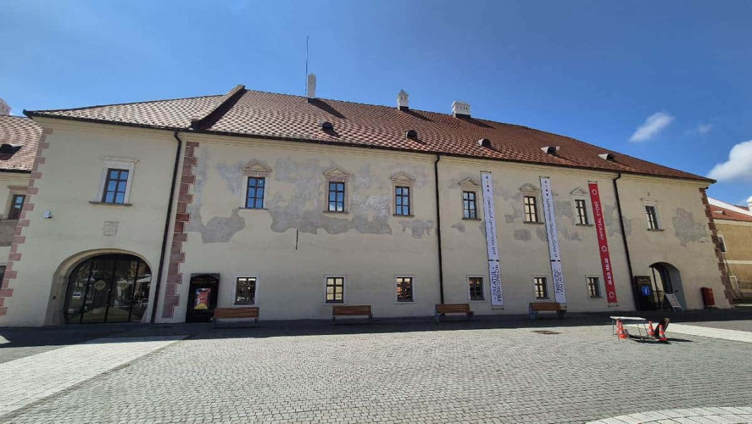 Expoziție despre destinele paralele ale Alba Iulia și Sebeș în Evul Mediu