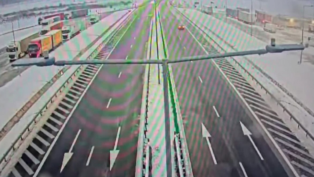 România rămâne fără radare fixe pe autostrăzi și drumuri naționale. Proiectul CNAIR, pus pe pauză de Guvern