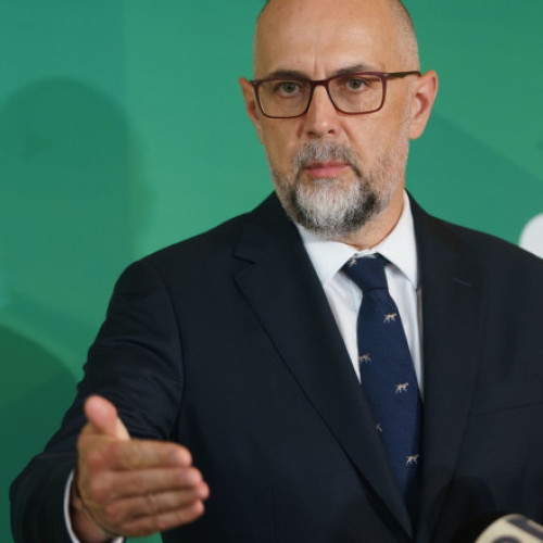 Kelemen Hunor susține reducerea personalului în administrația locală și centrală
