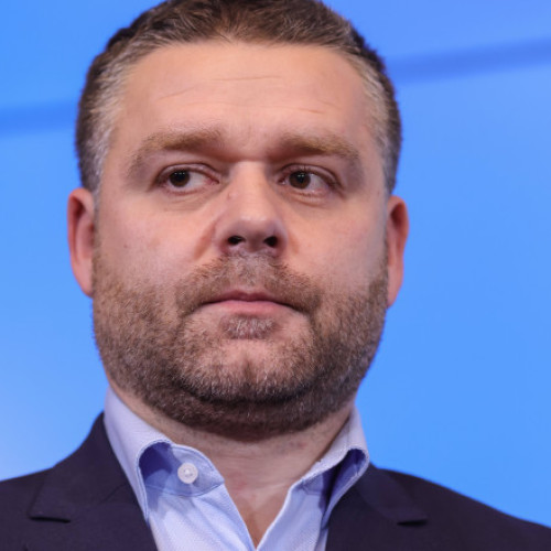 Ciprian Ciucu avertizează asupra riscurilor unei crize politice și a deficitului bugetar