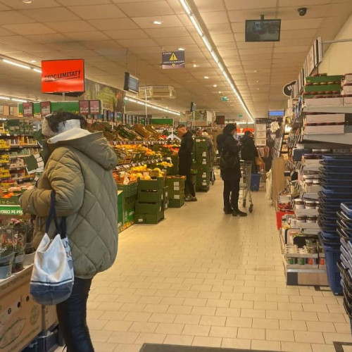 Guvernul prelungește plafonarea adaosului comercial pentru produse agroalimentare până în 2026
