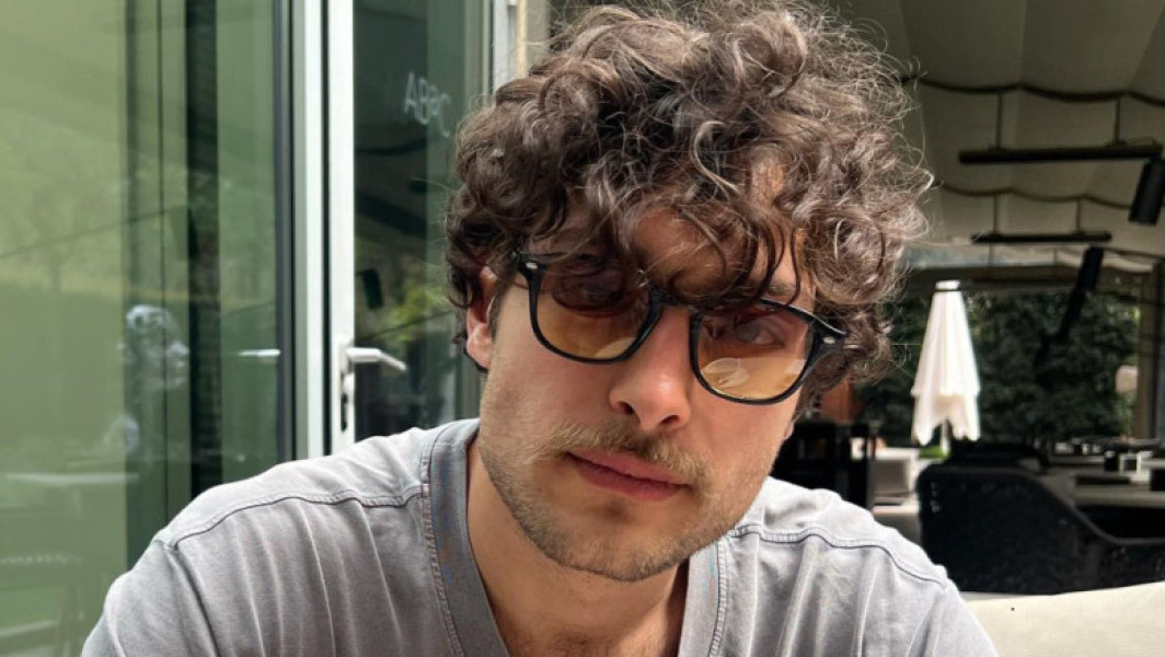 Actorul Toto Dumitrescu plasat în arest la domiciliu după un accident în Capitală