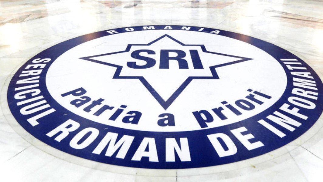 Nicușor Dan susține că un director civil la SRI este garanția contra exceselor