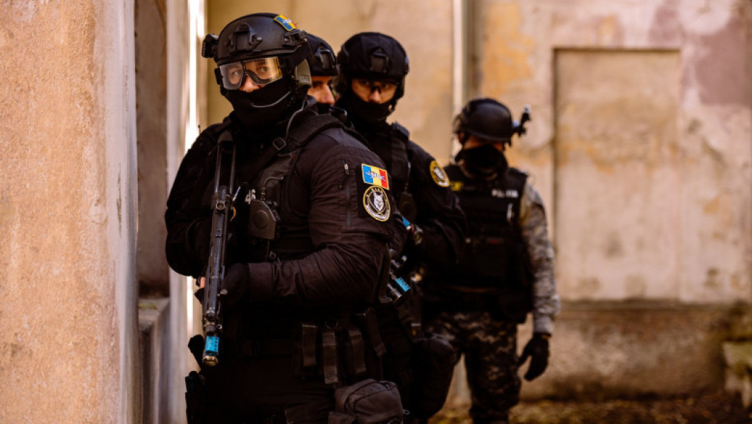 Patru români arestați pentru tâlhărie și omor în Cehia, în cooperare internațională