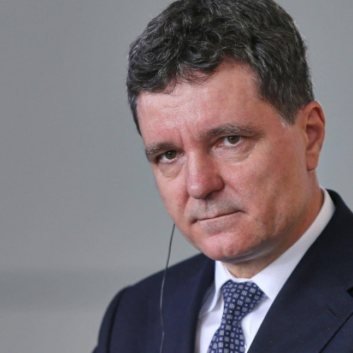 Nicușor Dan cere transparență totală după decesul a șase copii la Spitalul „Sf. Maria” din Iași