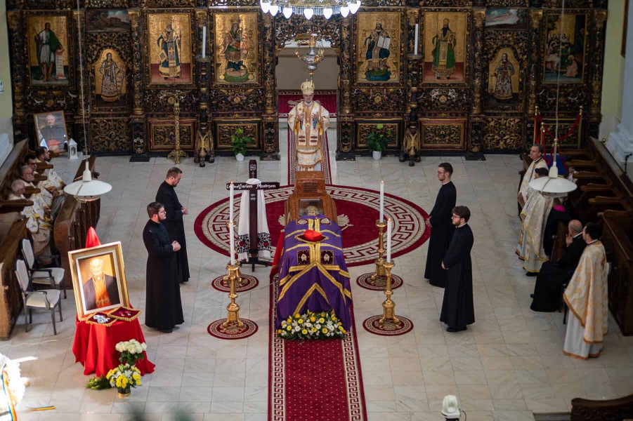 Programul înmormântării Cardinalului Lucian Mureșan anunțat pentru 29 septembrie la Blaj