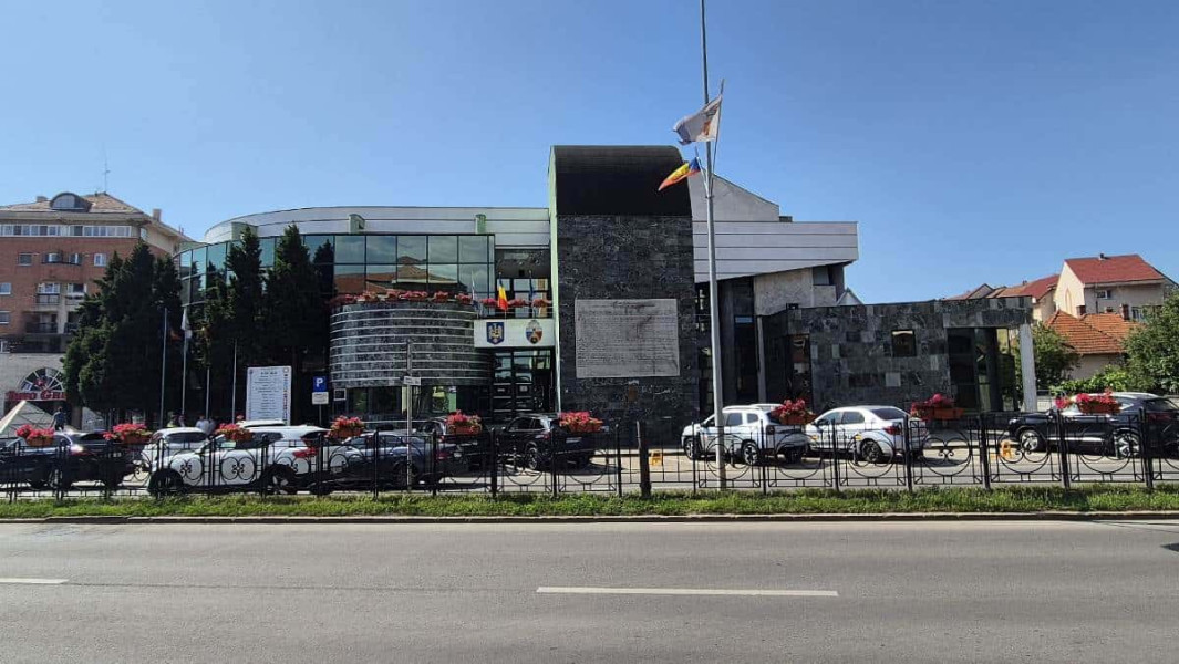 Primăria Alba Iulia contestă reducerea programului autobuzelor STP ca abuz al operatorului