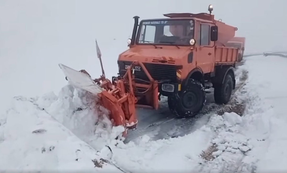 DN 76C Transalpina rămâne închis între Rânca și Obârșia Lotrului din cauza zăpezii