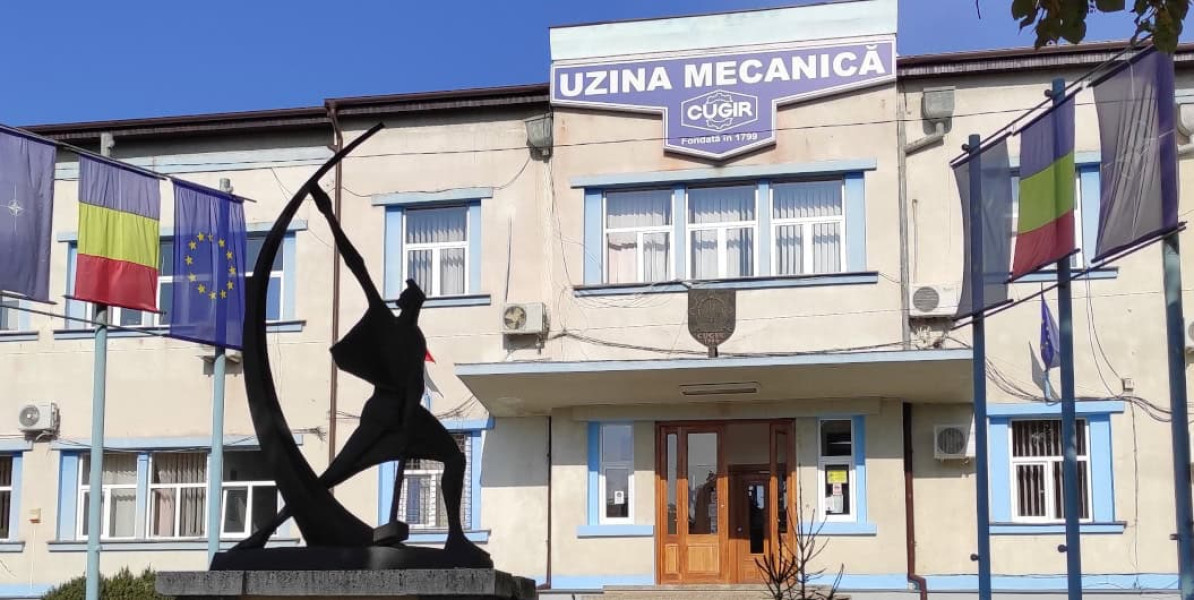 Circa 450 de angajați ai Uzinei Mecanice din Cugir au declanșat o grevă spontană