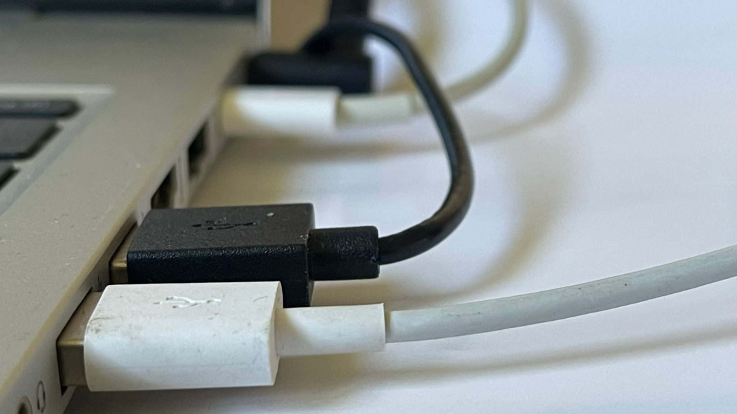 Uniunea Europeană impune un singur standard pentru încărcătoarele USB