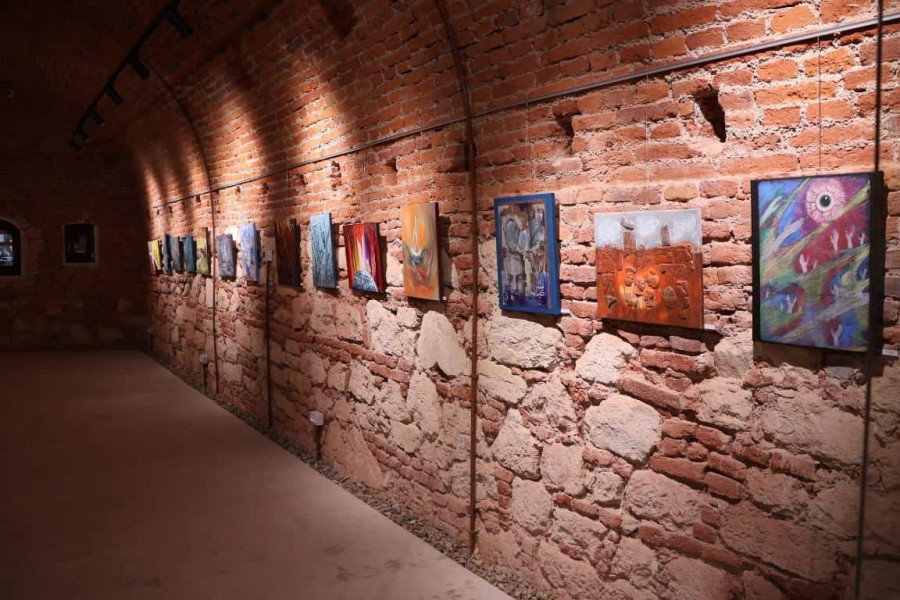 La Alba Iulia a fost deschisă expoziția internațională "Arta care unește"