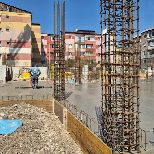 Patronatele avertizează: 50.000 de muncitori din construcții riscă să fie dați afară