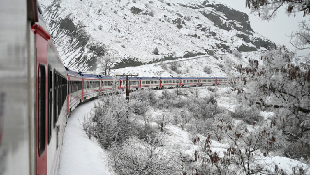Dogu Express: Călătoria spectaculoasă cu trenul de la Ankara la Kars în doar 30 de ore