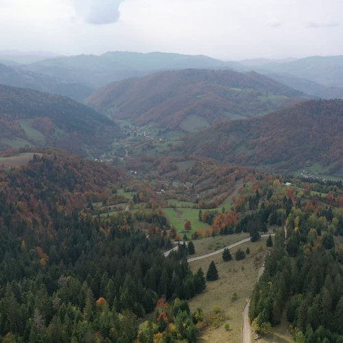 Proiect de modernizare drum local între două sate din comuna Bucium, solicitat la APM Alba pentru acord de mediu