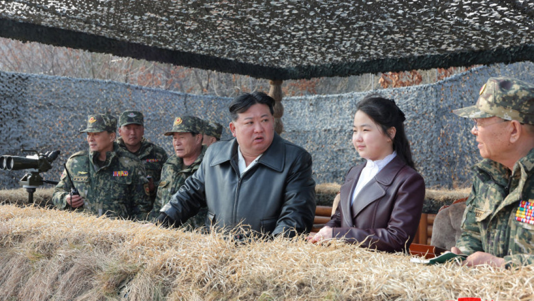 Kim Jong Un a ales fiica sa drept succesoare, în timp ce dinastia comunistă nord-coreeană continuă