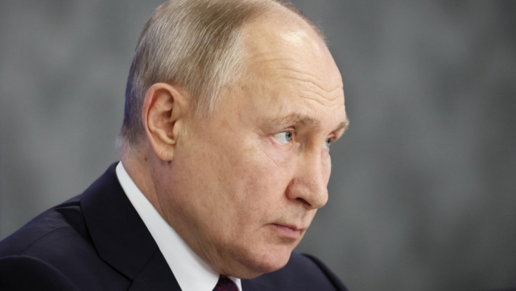 Putin ordonă FSB să-i pedepsească pe ruşii care luptă alături de Ucraina, numindu-i „gunoaie” și „trădători”