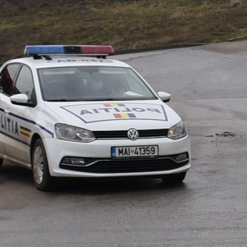 Oprit în trafic de polițiștii din Aiud, un bărbat primește dosar penal pentru conducerea sub influența alcoolului - teste relevă 0,82 mg/l în sânge