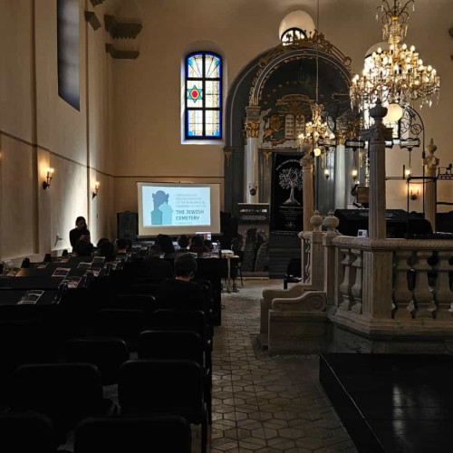 Știre: "Sinagoga din Alba Iulia găzduiește Sărbătoarea evreiască Purim: Programul și Concertul de duminică, 24 Martie